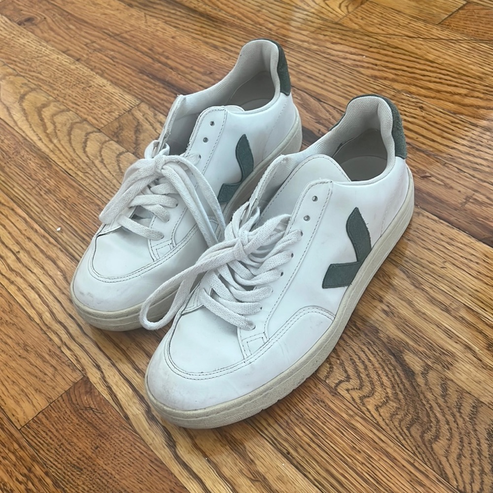 Veja green v12